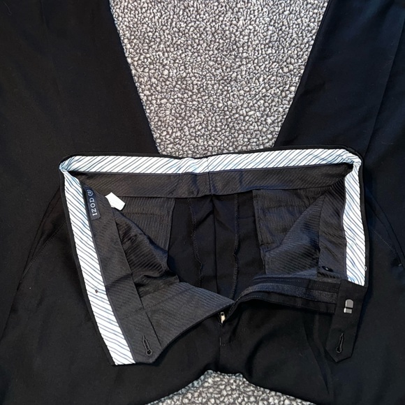 Men’s IZOD black dress pants size 34/32 - Picture 6 of 8